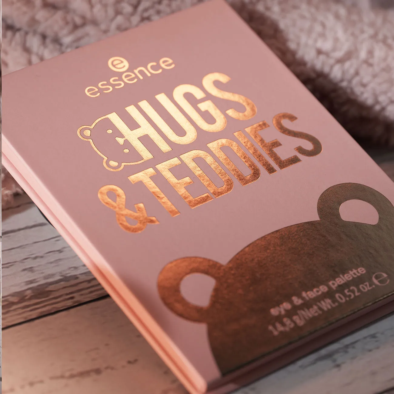 Hugs & Teddies Eye & Face Palette